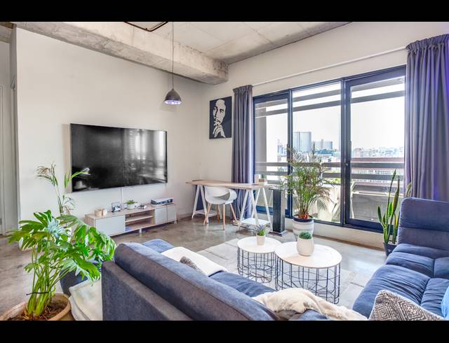 1 BEDROOM APARTMENT FOR SALE IN MABONENG